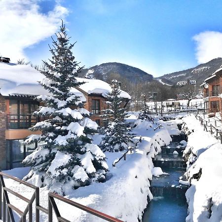 Teghenis Resort Tsachkadzor Buitenkant foto