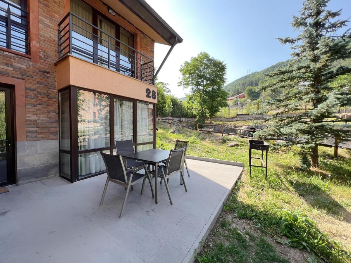 Teghenis Resort Tsachkadzor Buitenkant foto