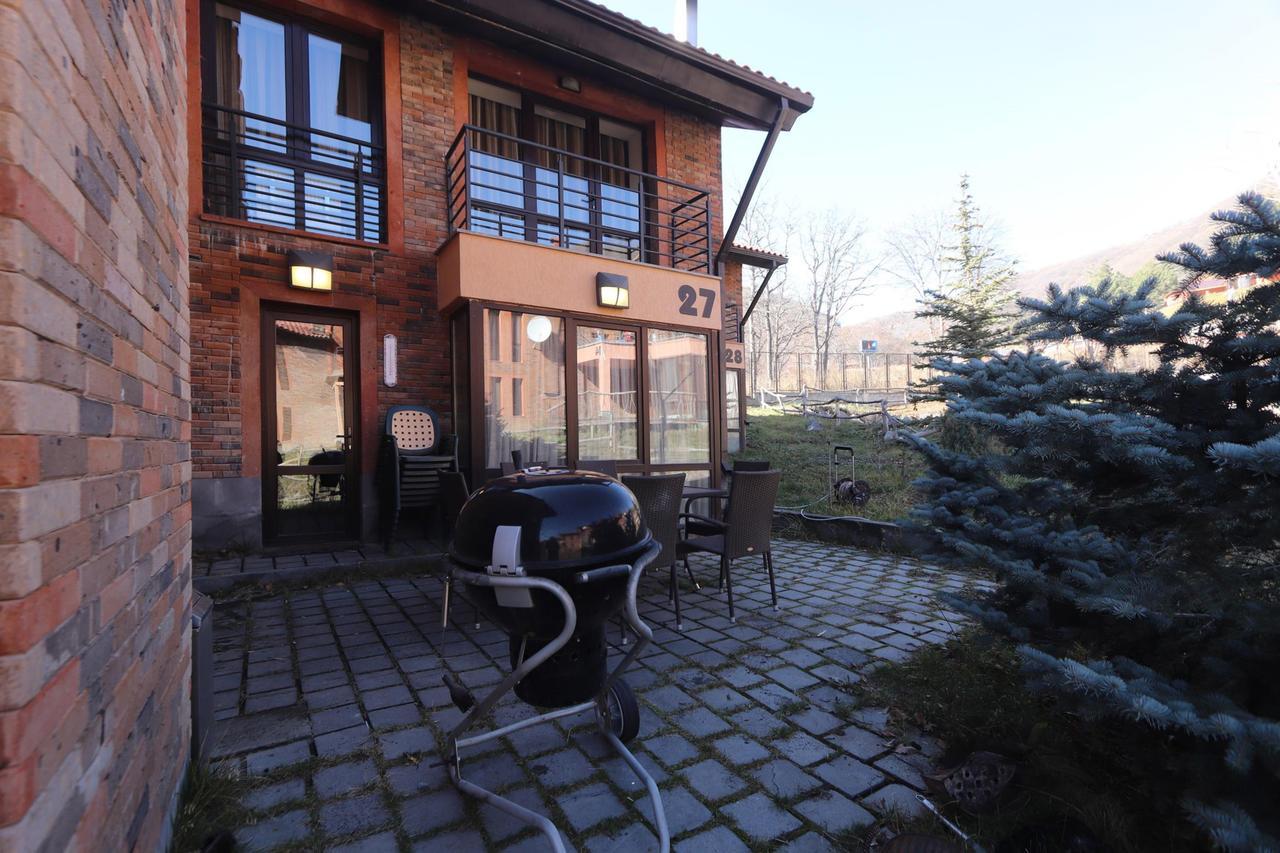 Teghenis Resort Tsachkadzor Buitenkant foto