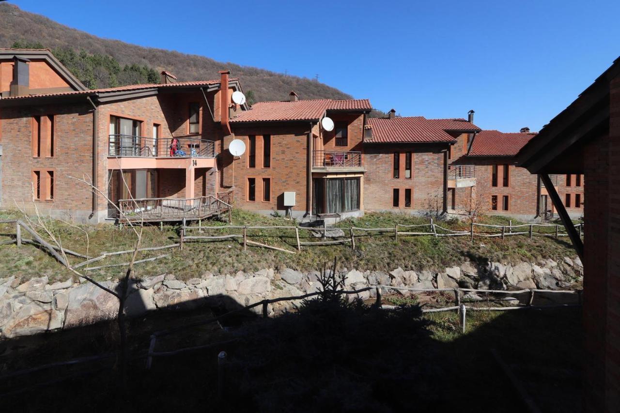 Teghenis Resort Tsachkadzor Buitenkant foto