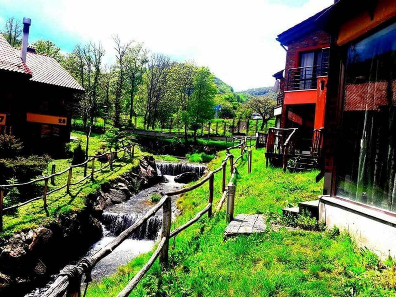 Teghenis Resort Tsachkadzor Buitenkant foto