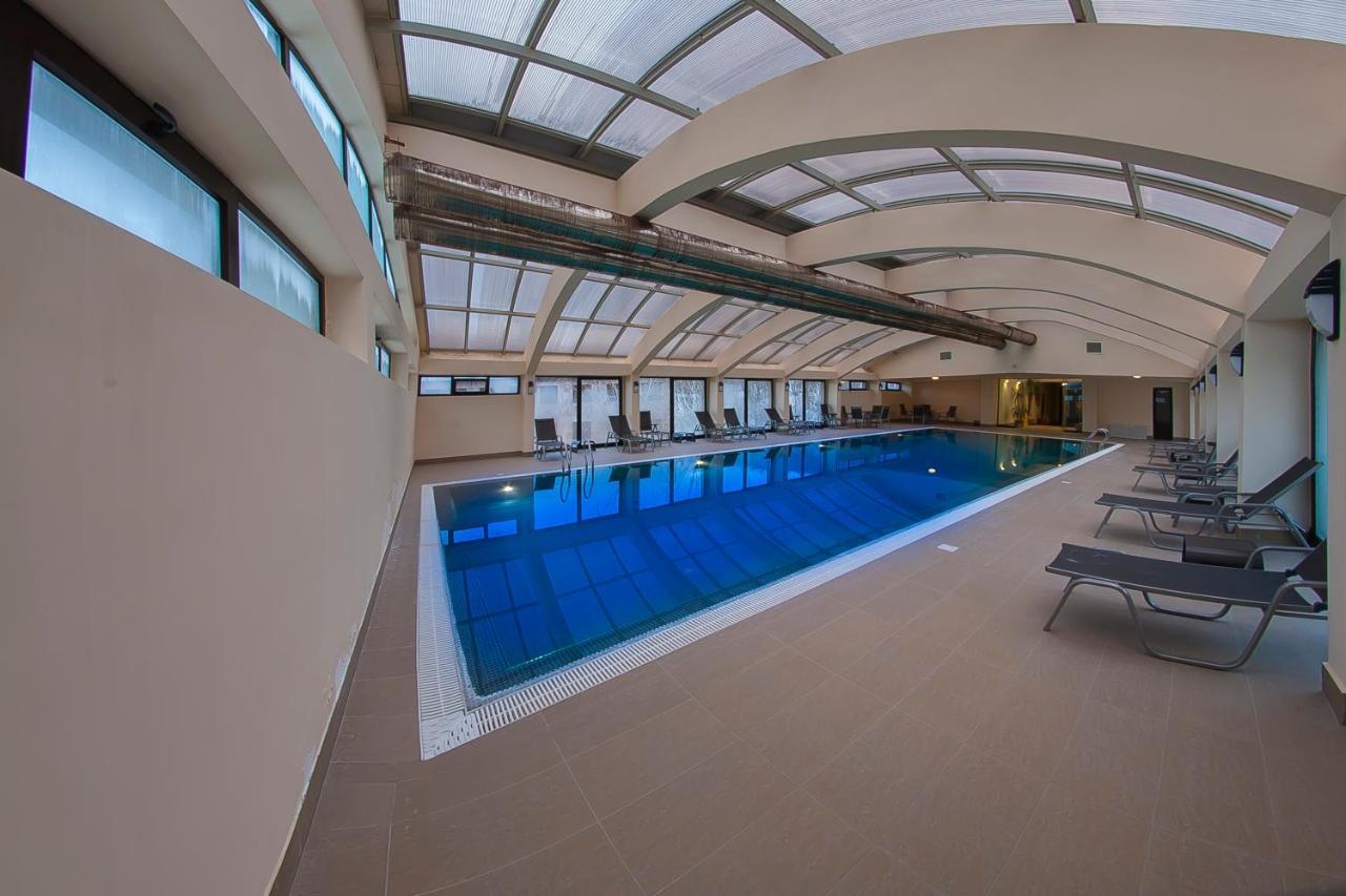 Teghenis Resort Tsachkadzor Buitenkant foto